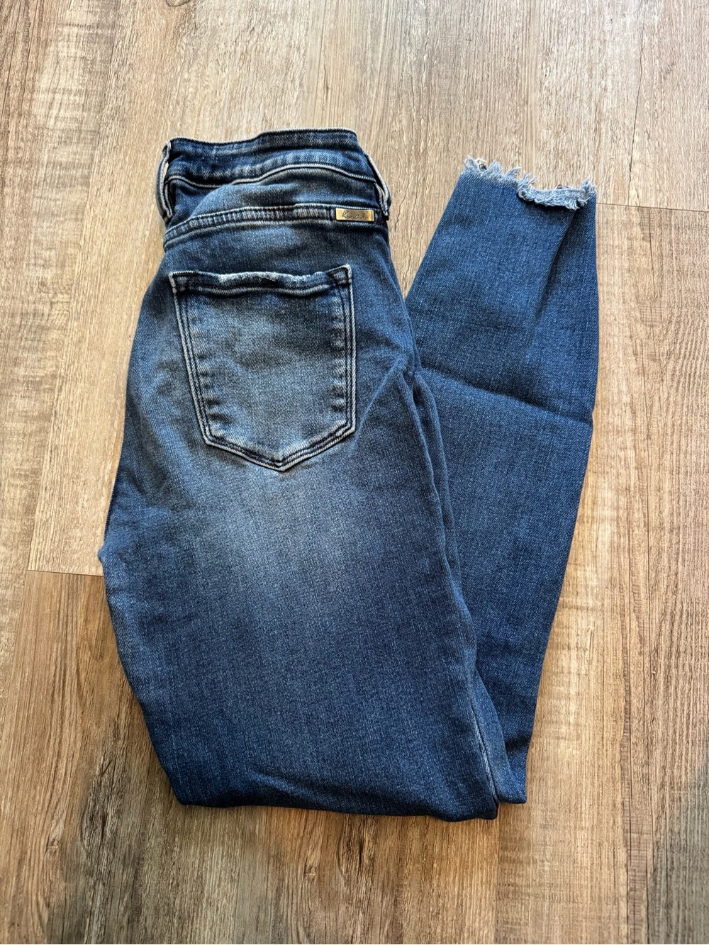 KanCan Dark Blue Cropped Raw-Hem Ankle Jeans